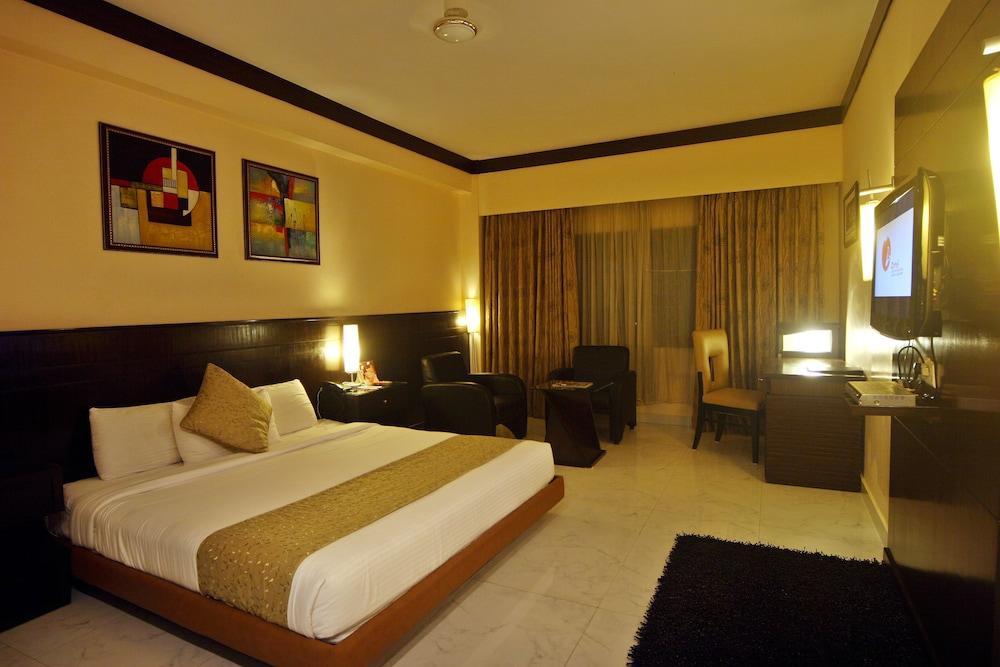 Hotel Pal Heights Bhubaneswar Eksteriør billede