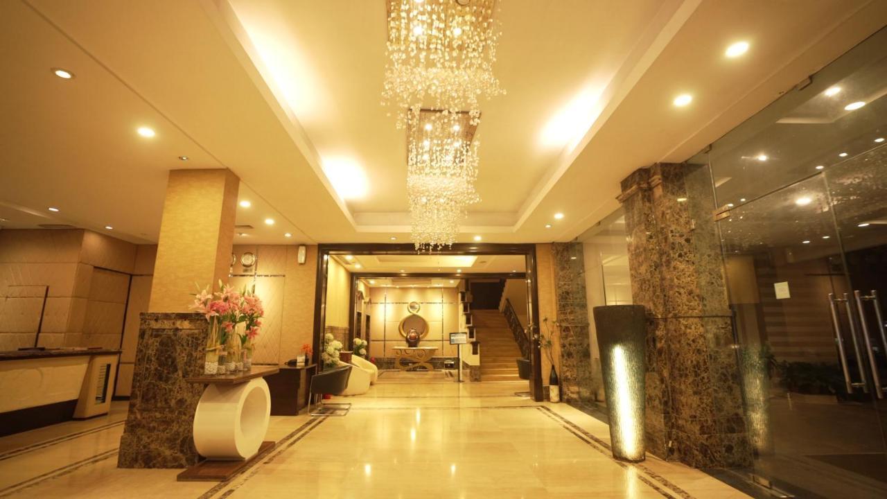 Hotel Pal Heights Bhubaneswar Eksteriør billede