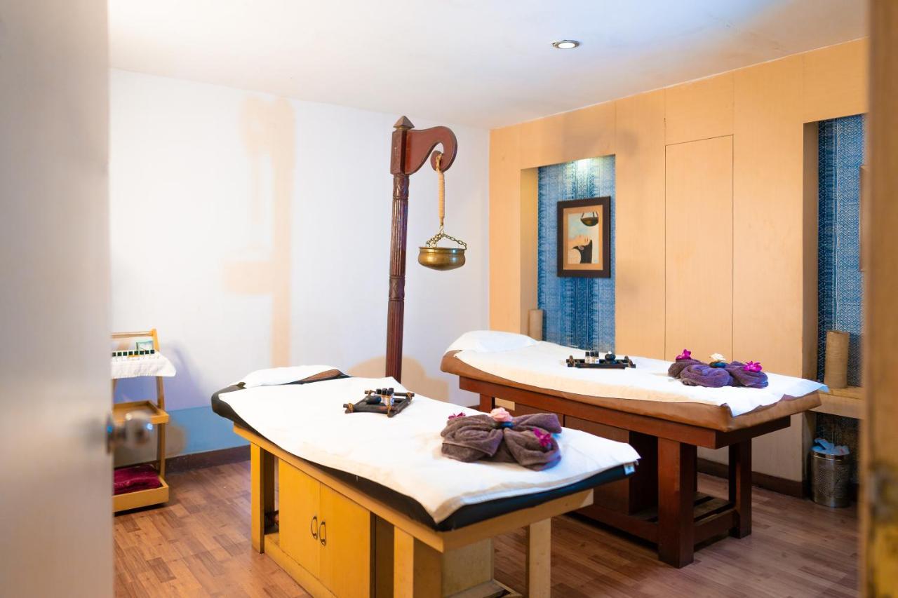 Hotel Pal Heights Bhubaneswar Eksteriør billede