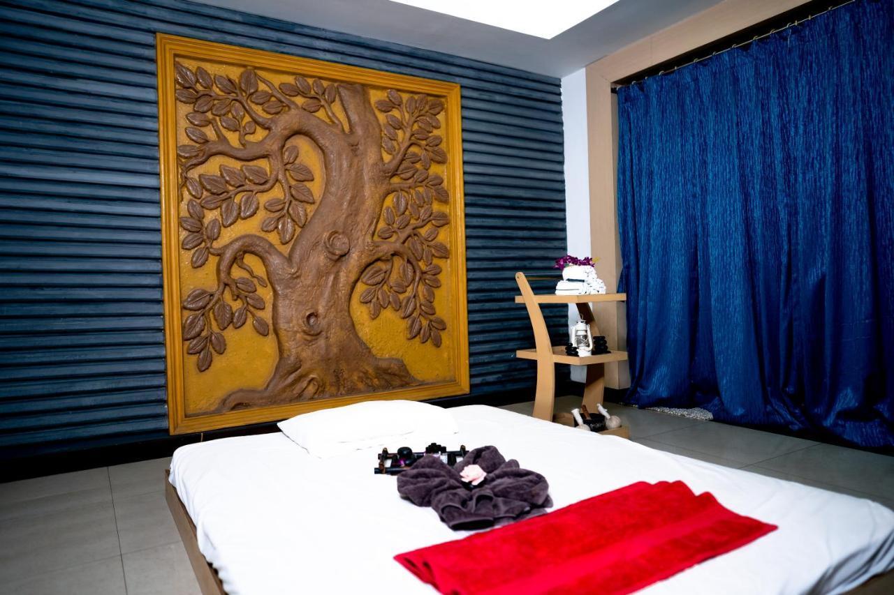 Hotel Pal Heights Bhubaneswar Eksteriør billede
