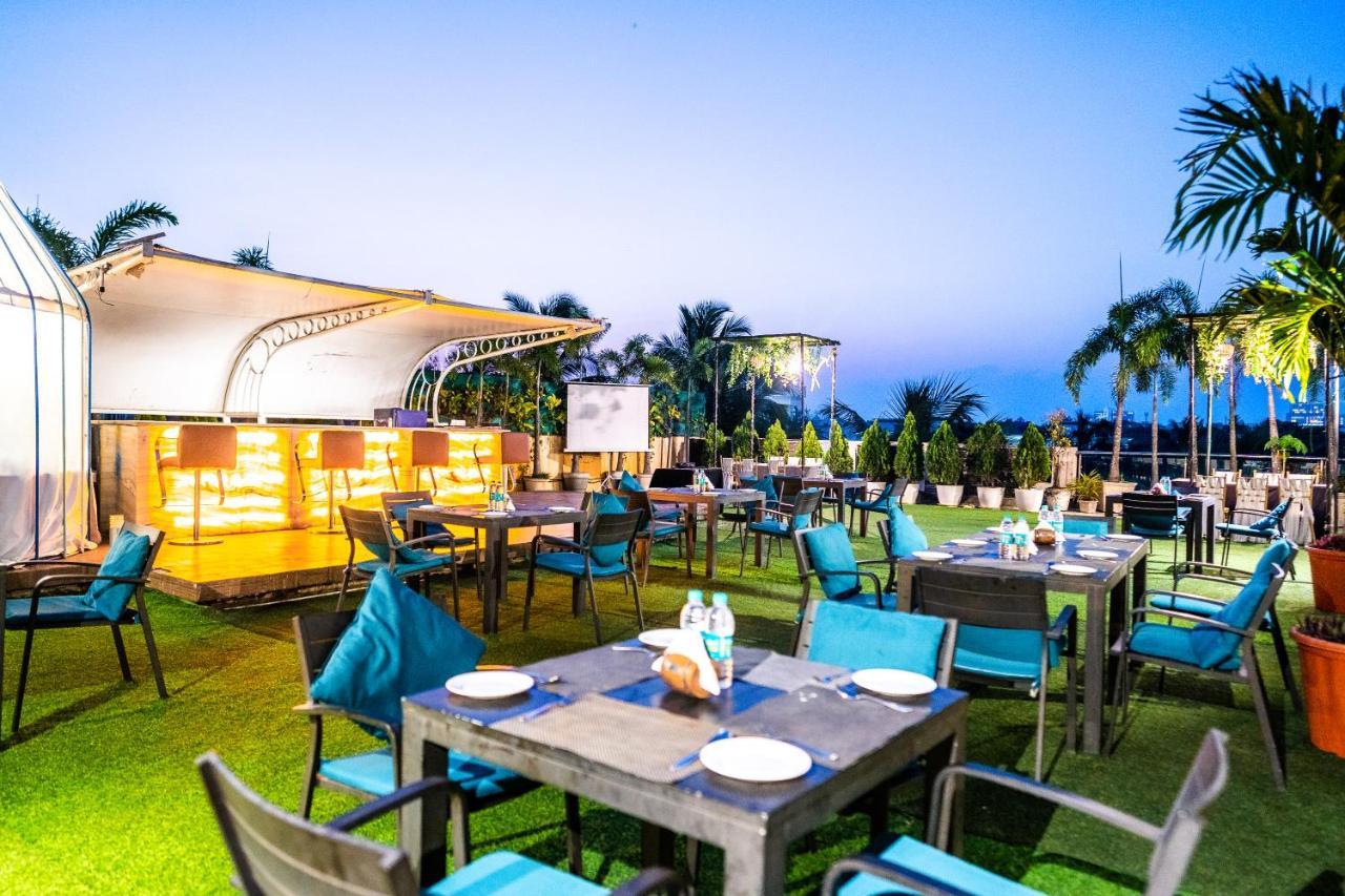 Hotel Pal Heights Bhubaneswar Eksteriør billede