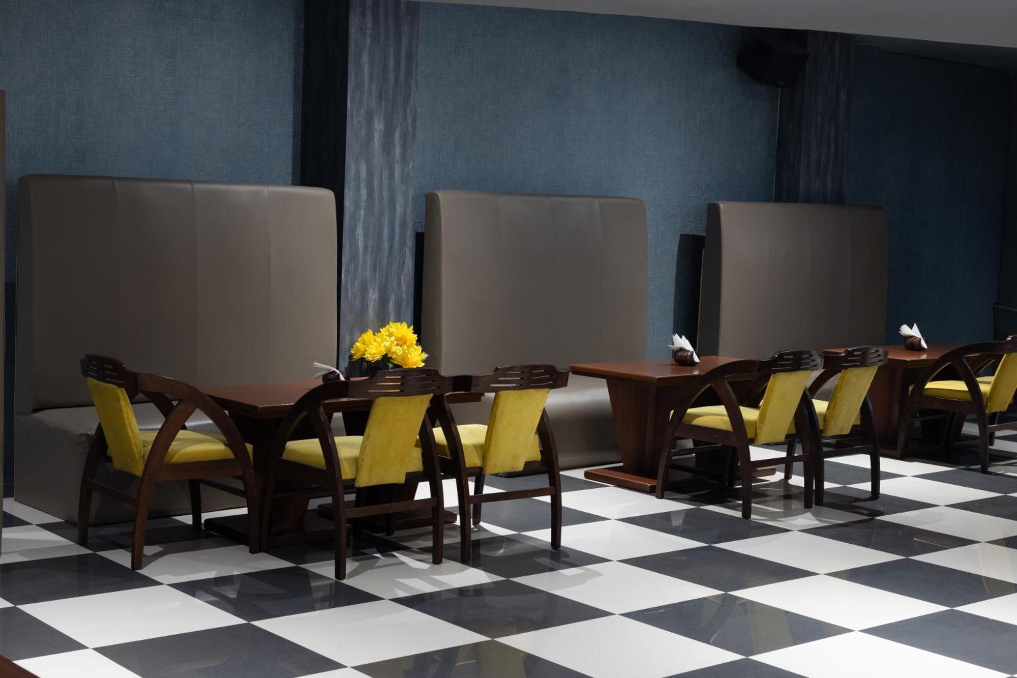 Hotel Pal Heights Bhubaneswar Eksteriør billede