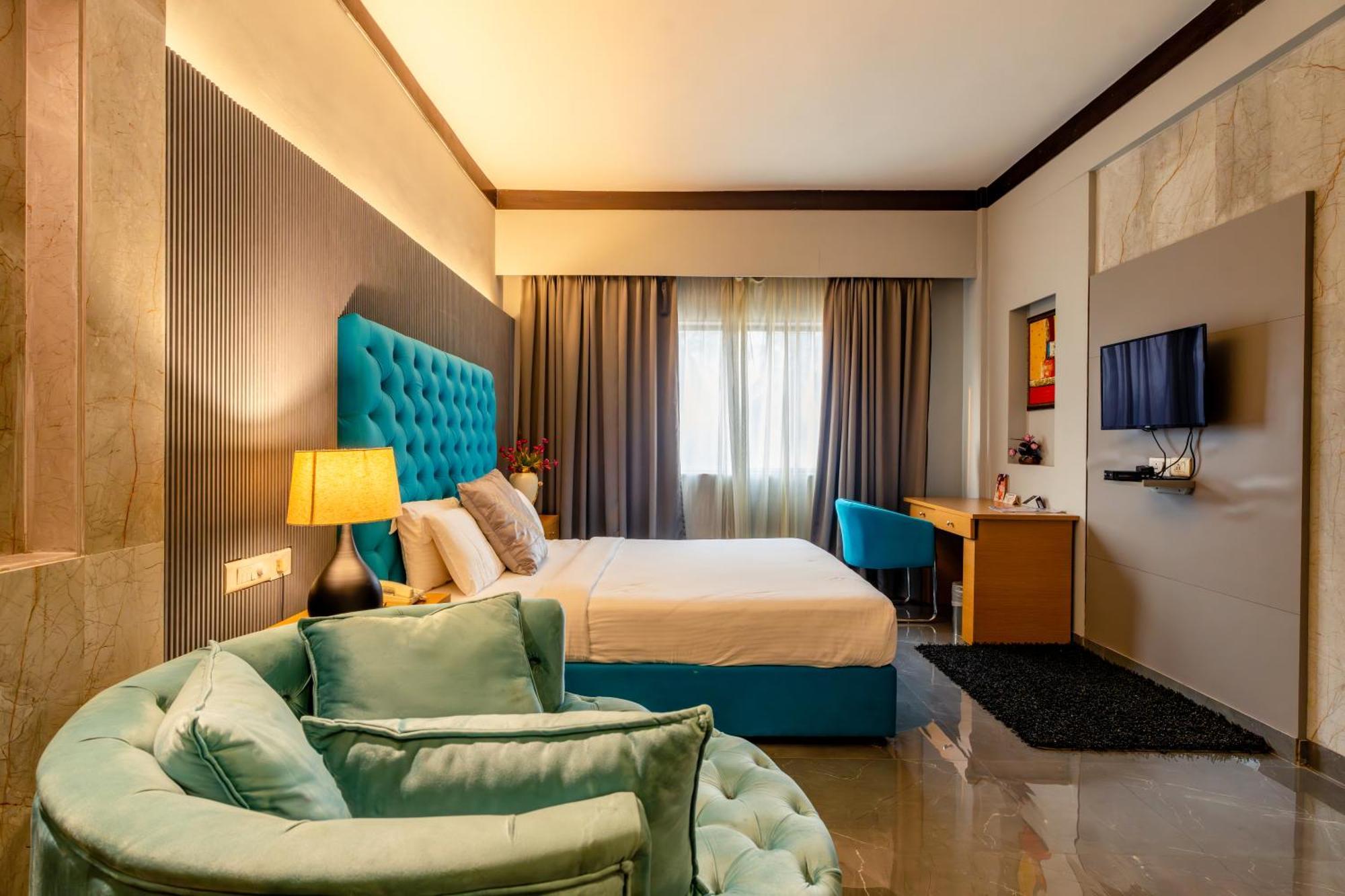 Hotel Pal Heights Bhubaneswar Eksteriør billede