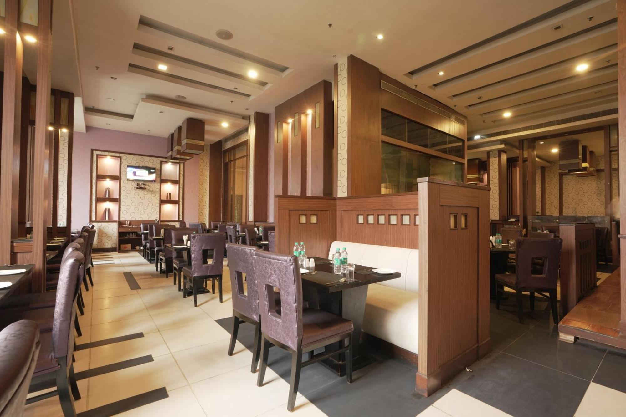 Hotel Pal Heights Bhubaneswar Eksteriør billede