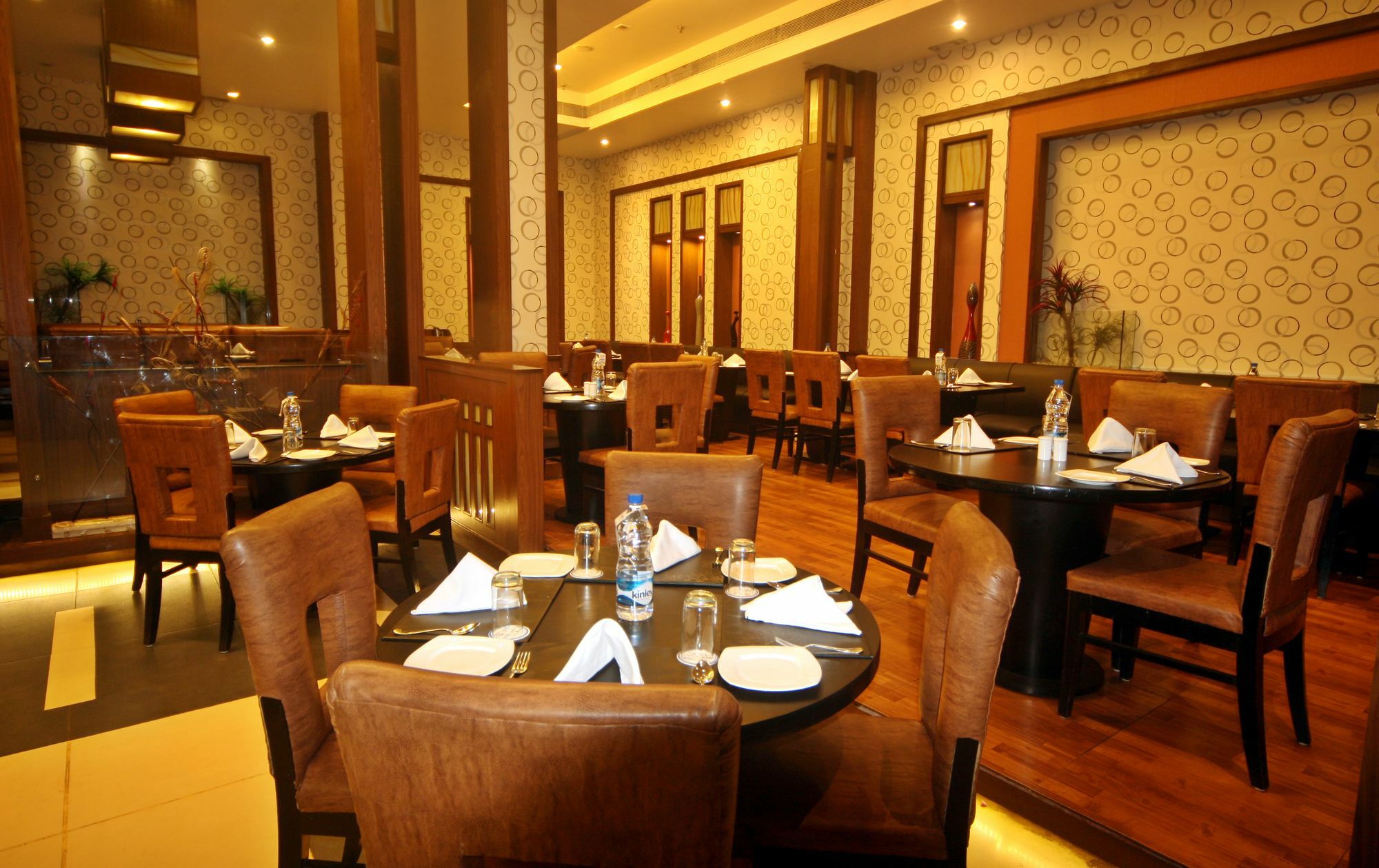 Hotel Pal Heights Bhubaneswar Eksteriør billede